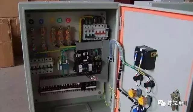 配電箱傻傻弄不清楚？超全配電箱內(nèi)部結(jié)構(gòu)解析大全