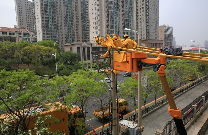 東北完成首例高低壓綜合不停電更換環(huán)網(wǎng)箱作業(yè)